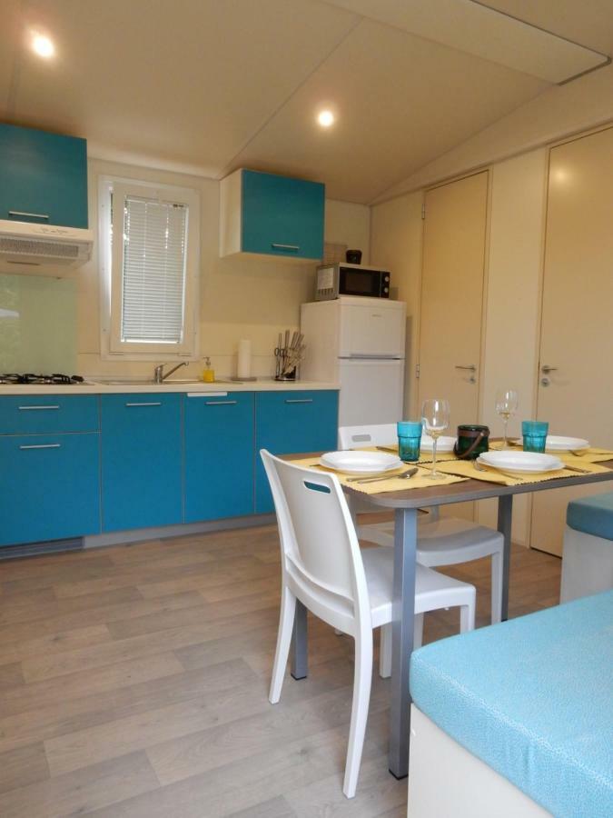 Villa Tiny House Dora à Marčana Extérieur photo